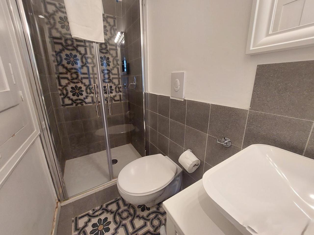 Bari Landlord 242 - Central Station Apartments Экстерьер фото